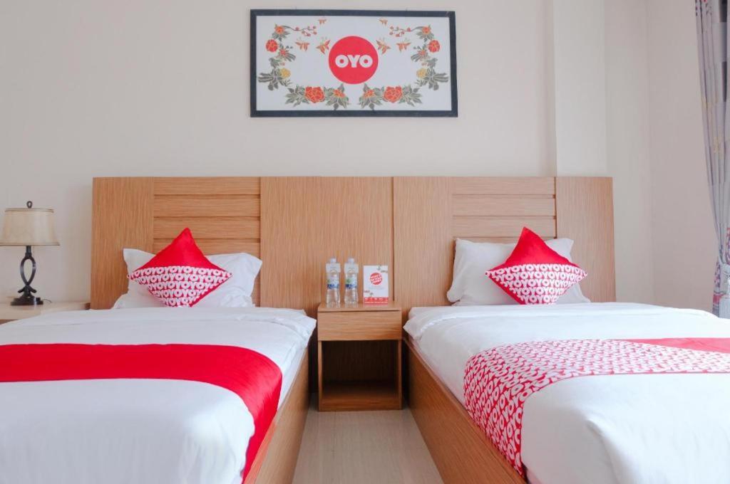 Oyo 696 Hasanah Guest House Syariah De Saphire 말랑 외부 사진